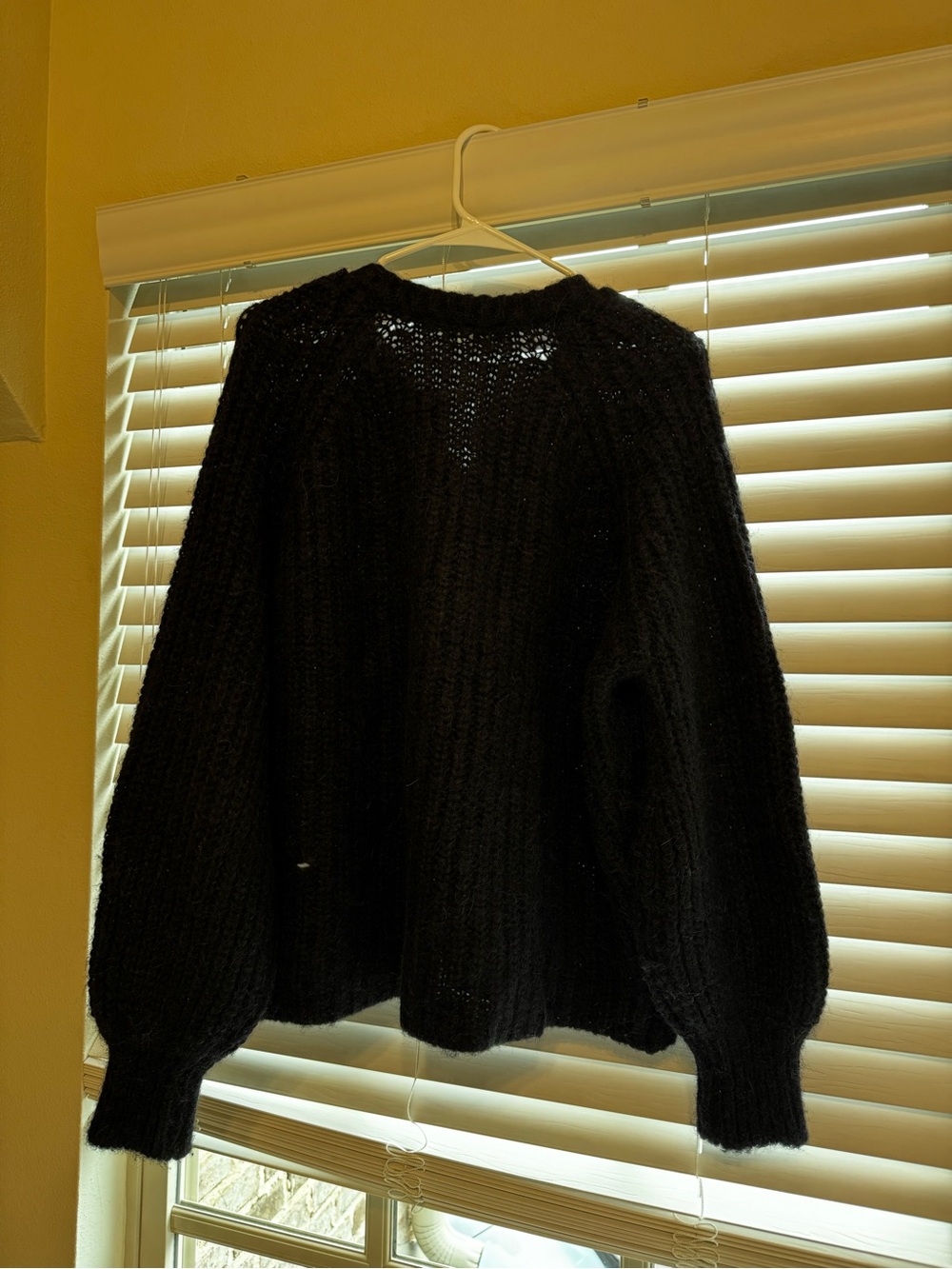 Sézane Emile Black Knit Cardigan - Picture 2 of 3